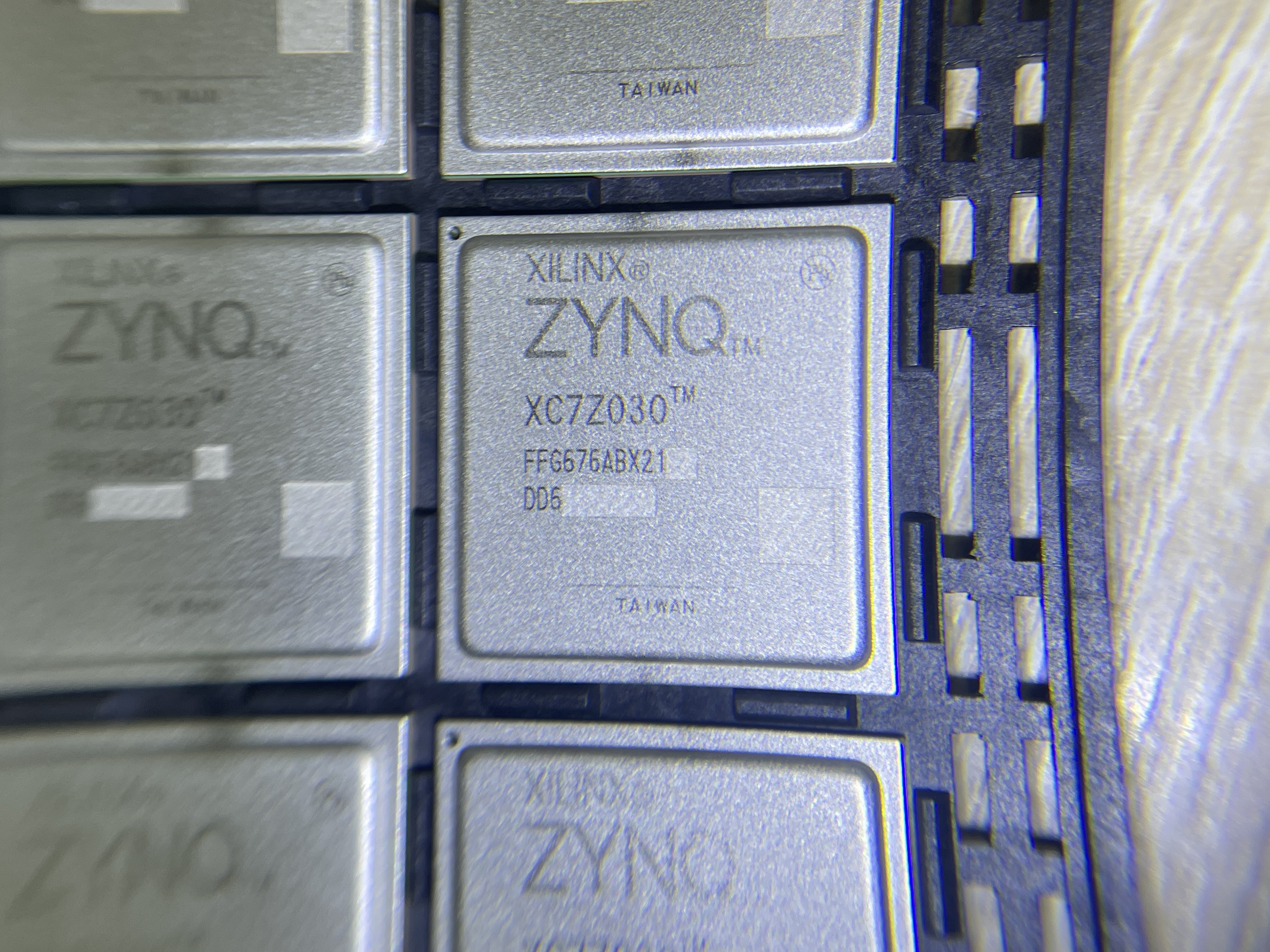 XC7Z030-2FFG676I
